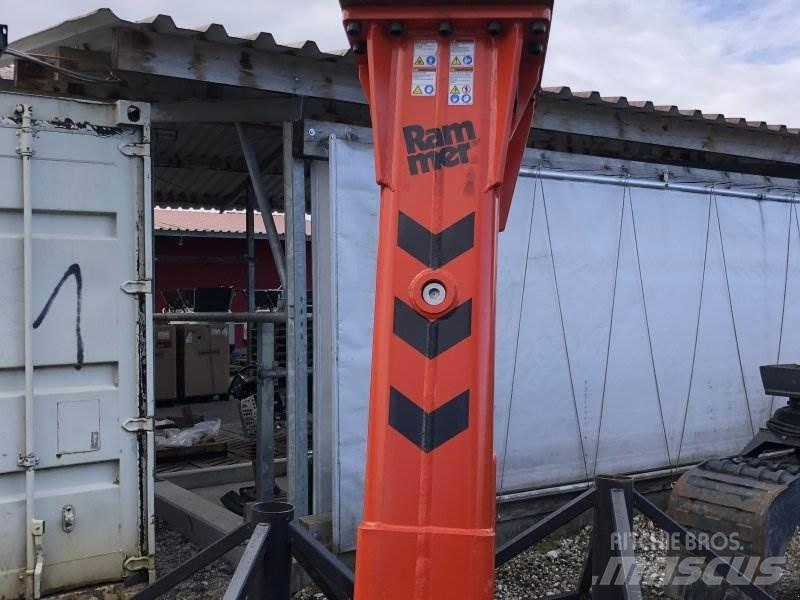 Rammer R16P Čekići