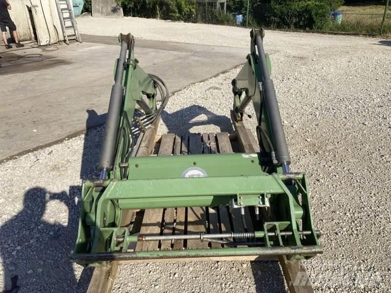 Stoll FZ 30.1 Prednji utovarivači i bageri