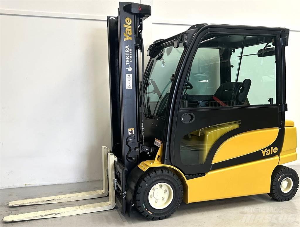 Yale ERP30VL (LWB) Električni viljuškari