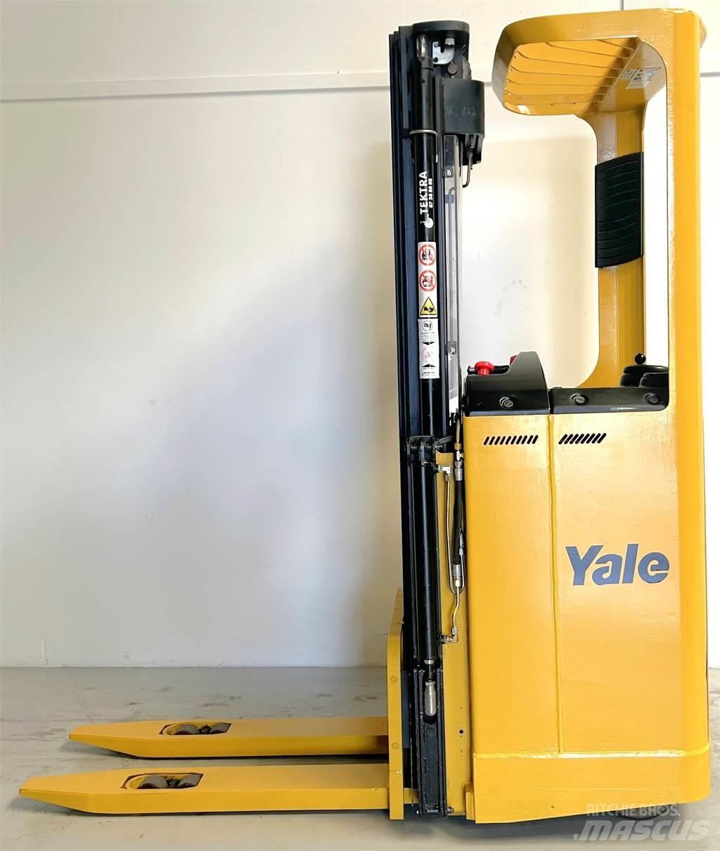 Yale SMS15S Samopogonski ručni viljuškari