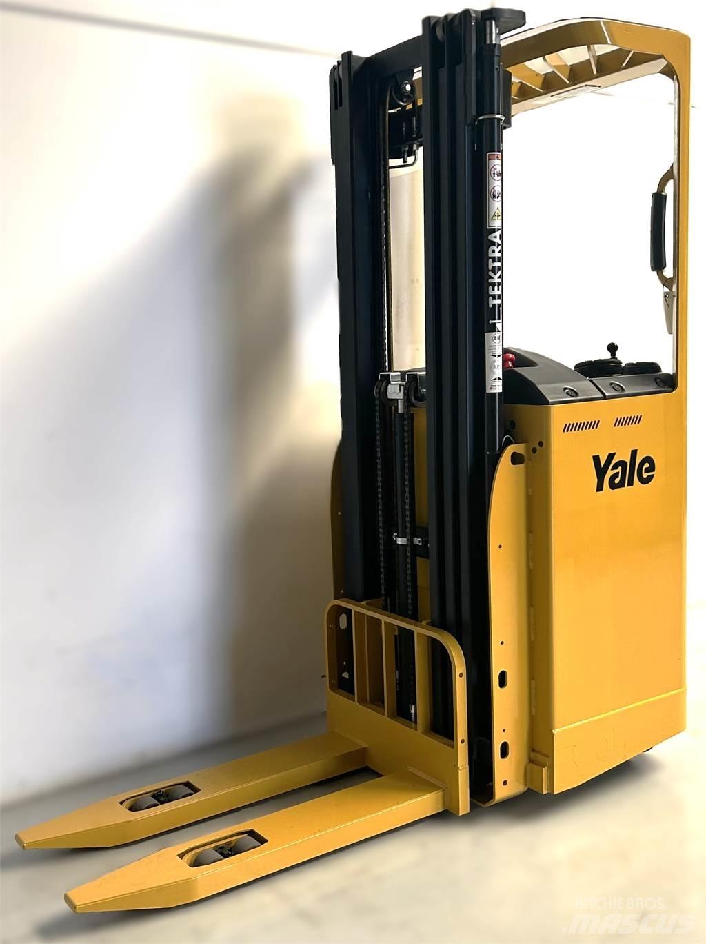 Yale SMS15S Samopogonski ručni viljuškari