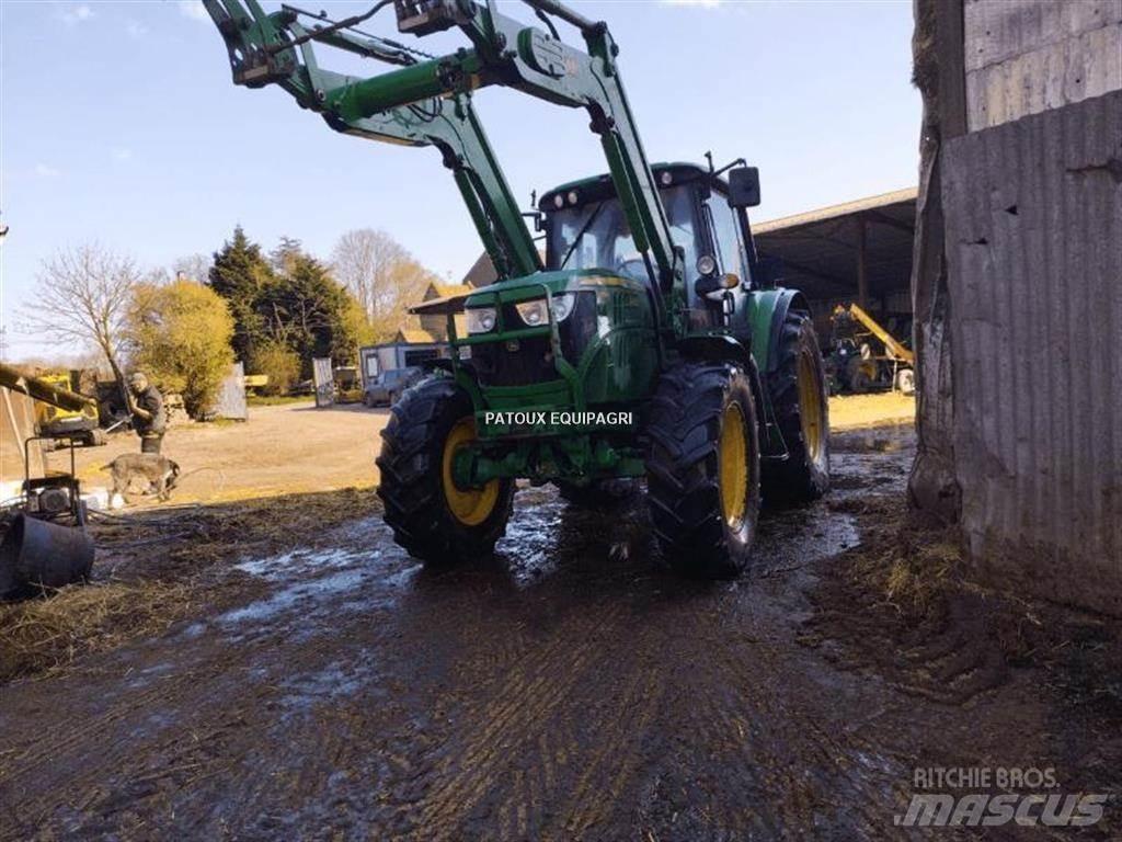 John Deere 6115M Traktori