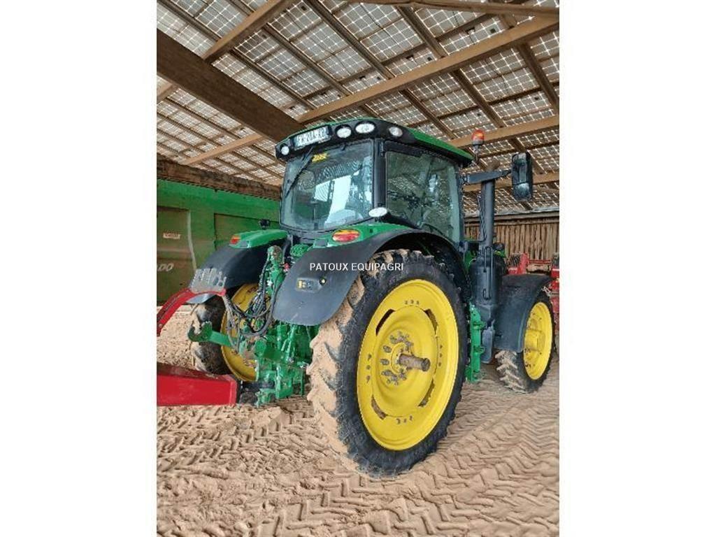 John Deere 6155R Traktori