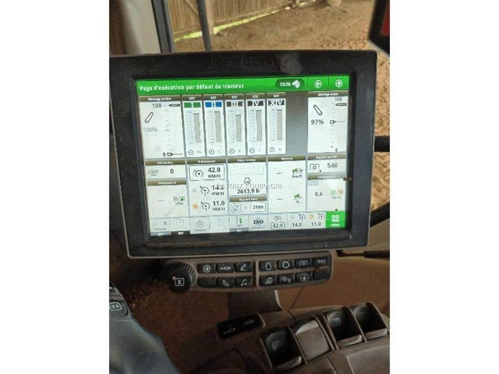 John Deere 6155R Traktori