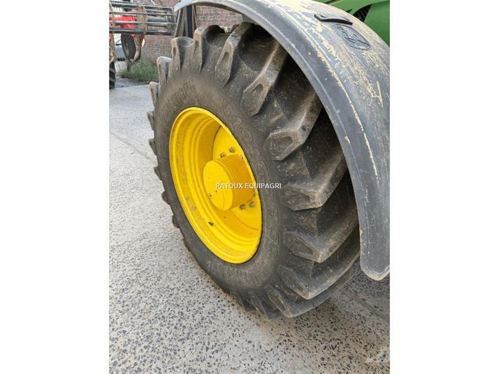 John Deere 6175M Traktori
