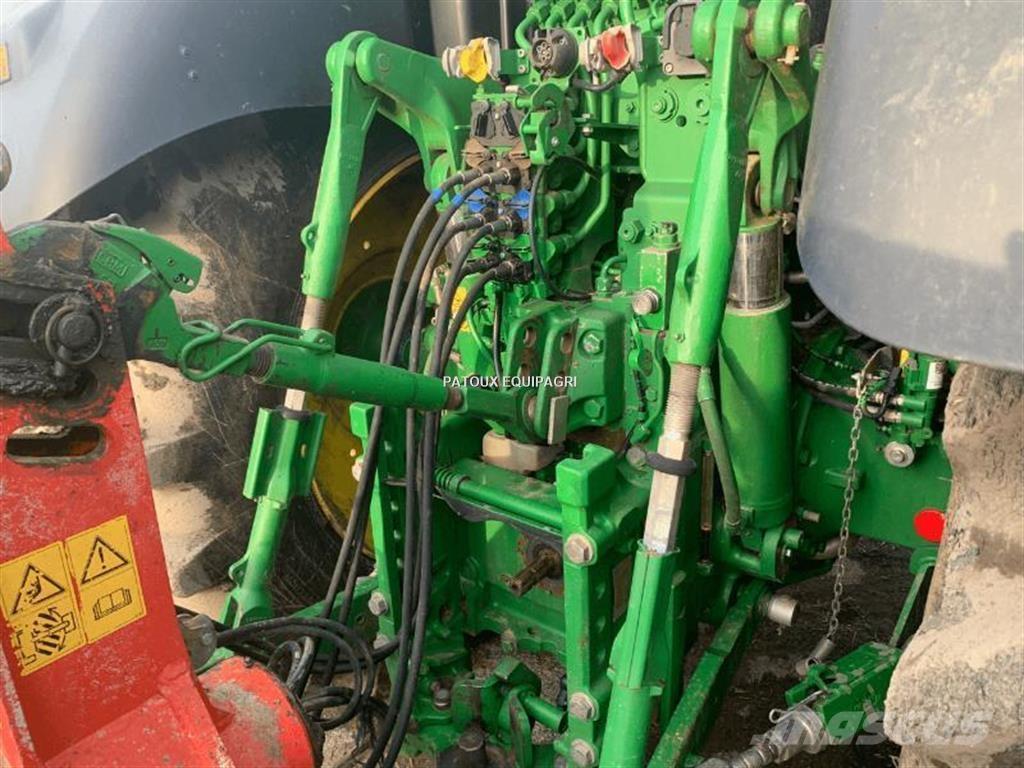 John Deere 6175R Traktori