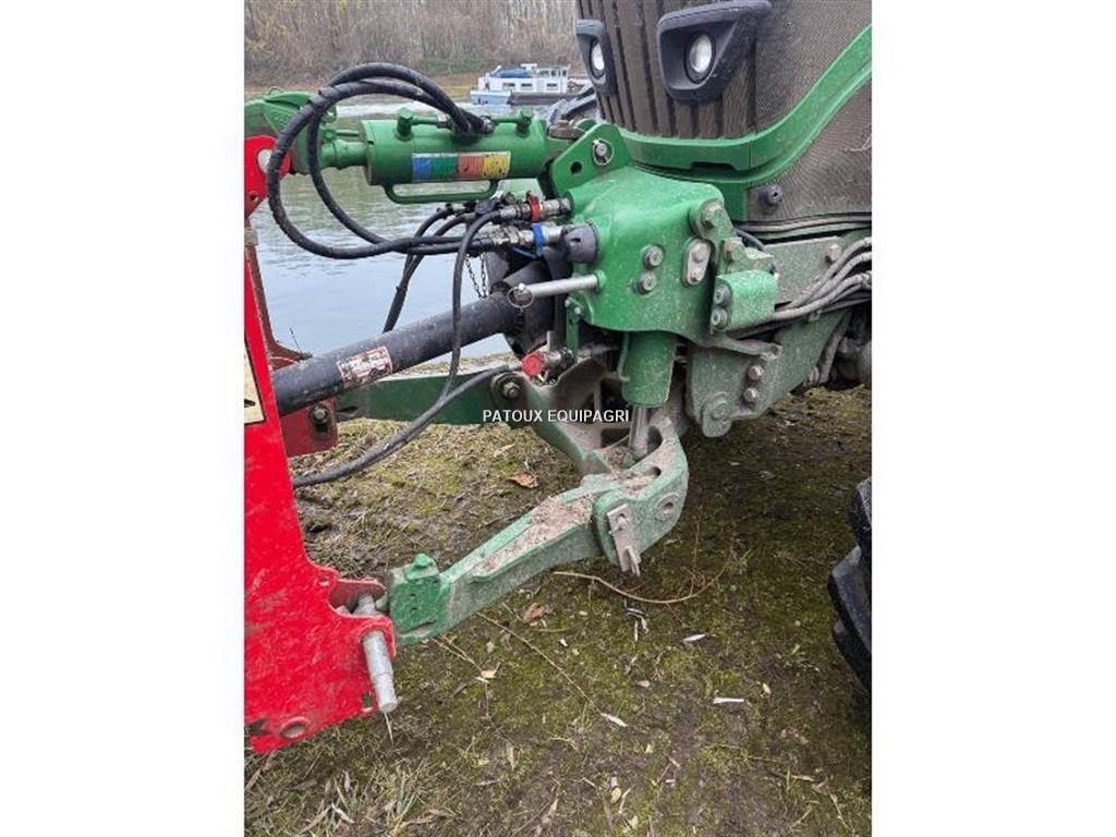 John Deere 6195R Traktori