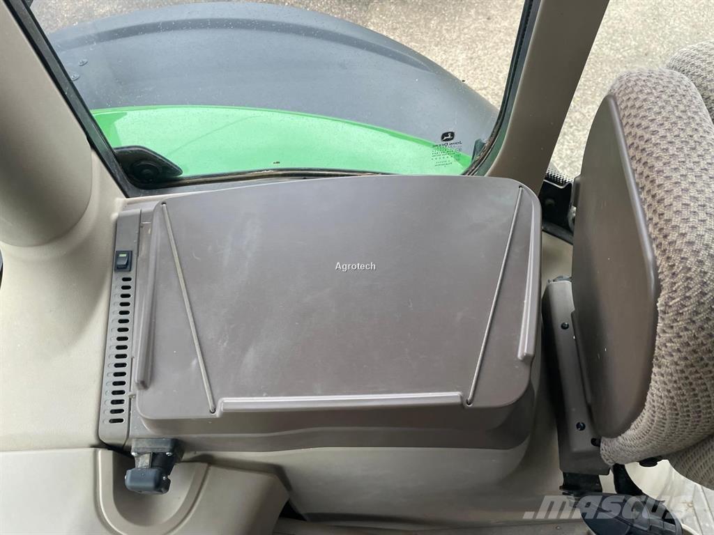 John Deere 6R 195 Traktori