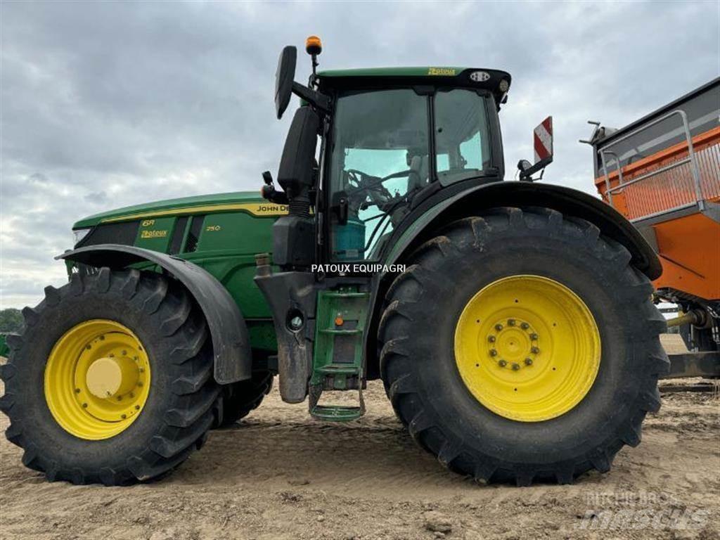 John Deere 6R250 Traktori