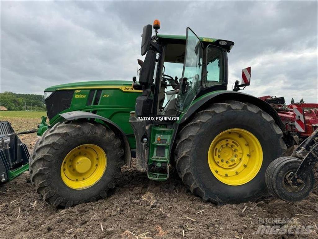 John Deere 6R250 Traktori