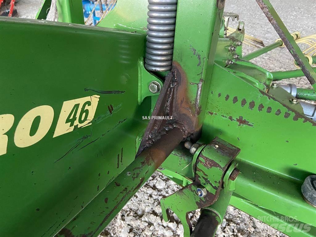 Krone Swardro 46 Okretači i sakupljači sena