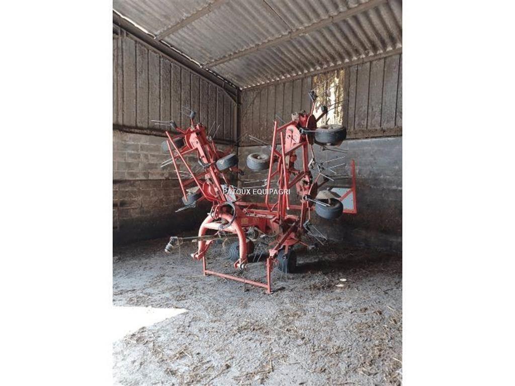 Kuhn GF7601MH Okretači i sakupljači sena