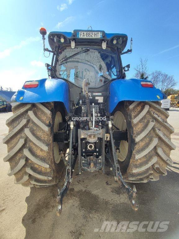 New Holland T7.245 Traktori