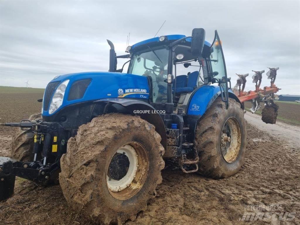New Holland T7.250 Traktori