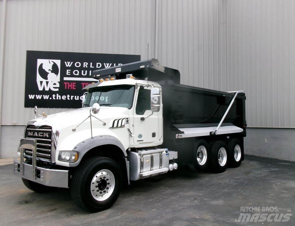 Mack GU713 Kiperi kamioni