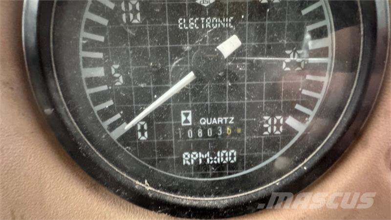 Hydrema 906C Rovokopači