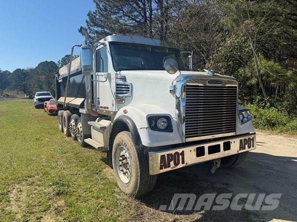 Freightliner 122SD Kiperi kamioni