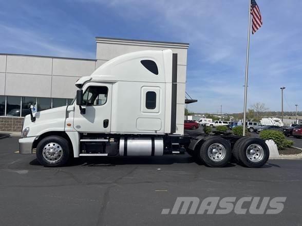 Freightliner CASCADIA 116 Tegljači