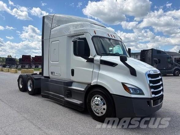 Freightliner CASCADIA 116 Tegljači