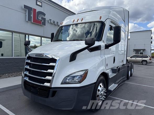 Freightliner CASCADIA 116 Tegljači