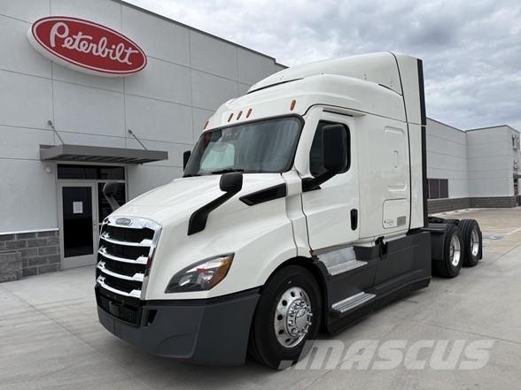 Freightliner CASCADIA 116 Tegljači