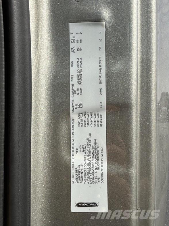 Freightliner CASCADIA 126 Tegljači