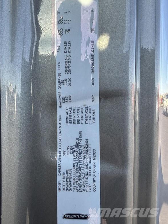 Freightliner CASCADIA 126 Tegljači