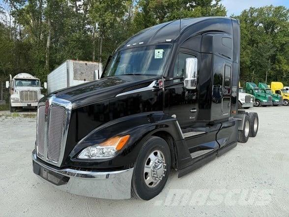 Kenworth T680 Tegljači