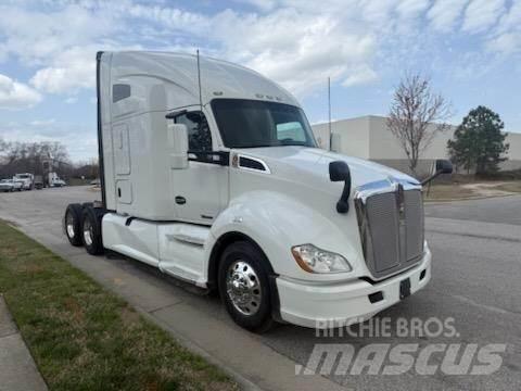 Kenworth T680 Tegljači