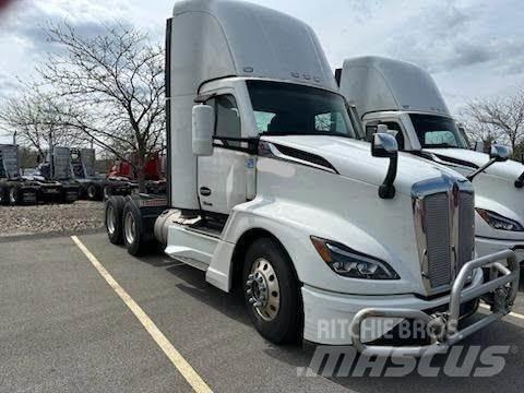 Kenworth T680 Tegljači