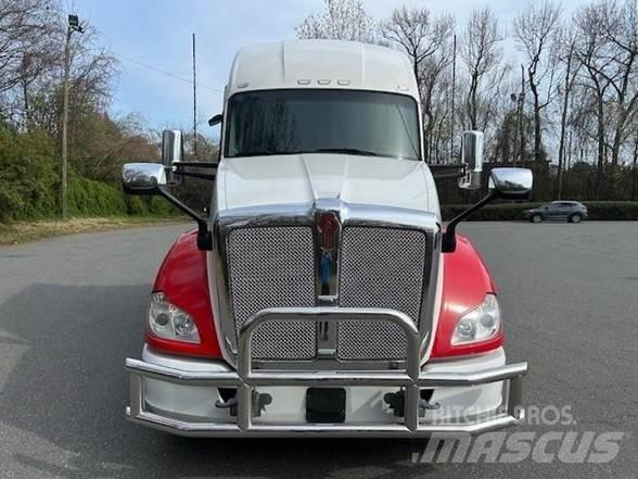 Kenworth T680 Tegljači