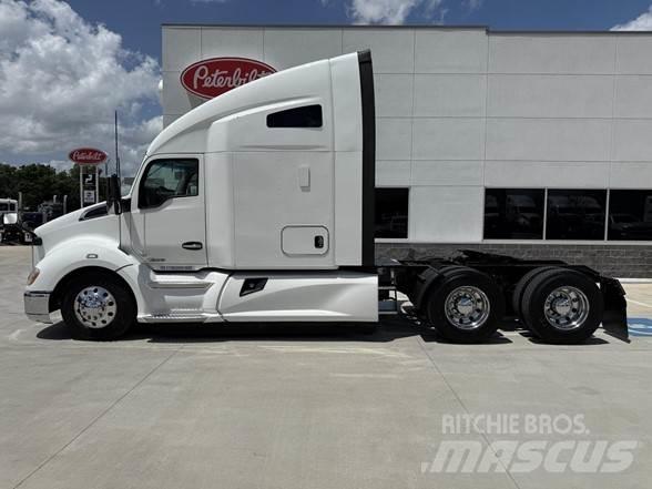 Kenworth T680 Tegljači