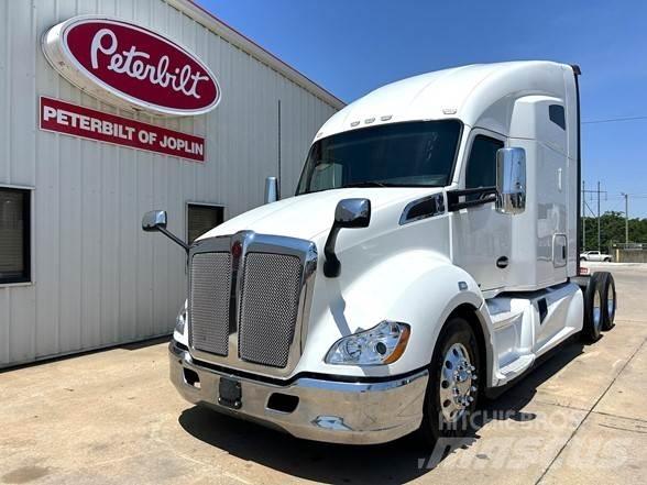 Kenworth T680 Tegljači