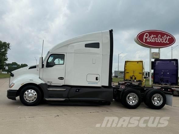 Kenworth T680 Tegljači