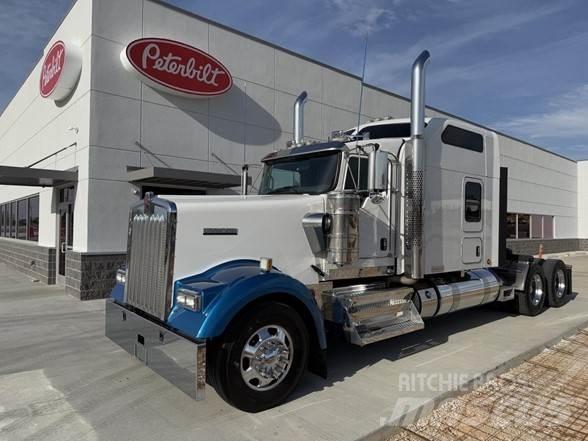Kenworth W900B Tegljači