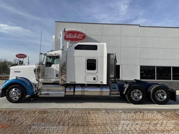 Kenworth W900B Tegljači
