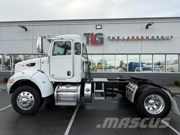 Peterbilt 337 Tegljači