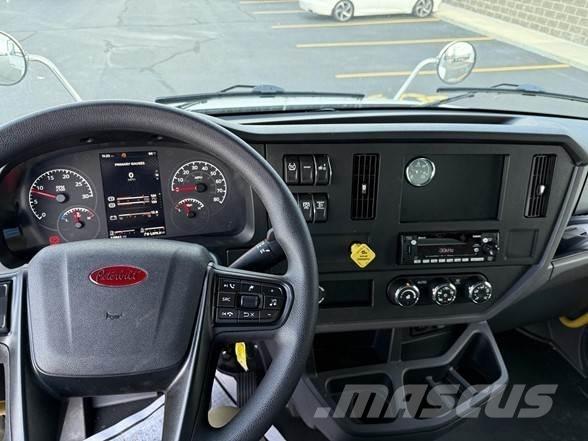 Peterbilt 536 Ostalo za građevinarstvo