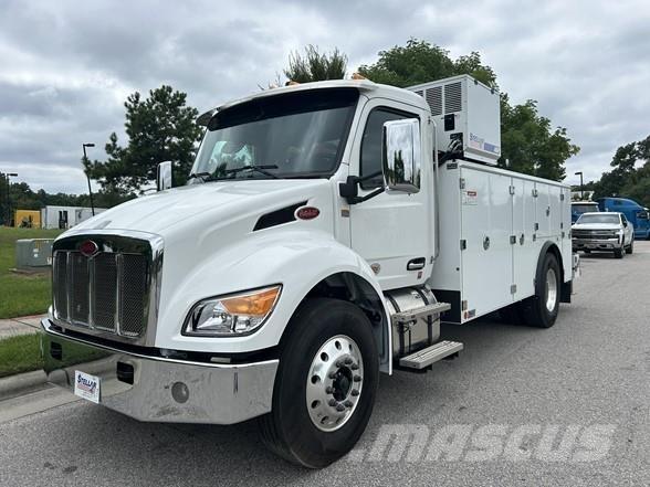Peterbilt 537 Ostalo za građevinarstvo