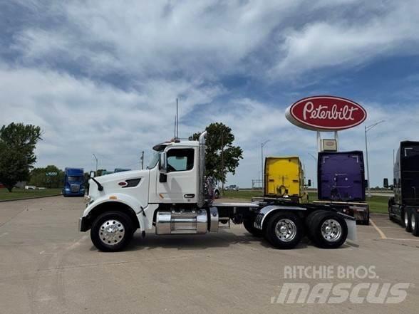 Peterbilt 567 Tegljači