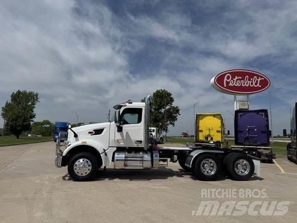 Peterbilt 567 Tegljači
