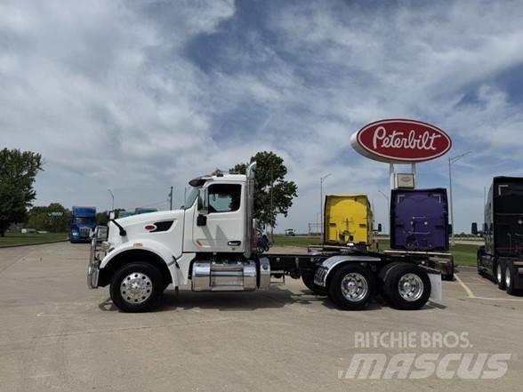 Peterbilt 567 Tegljači