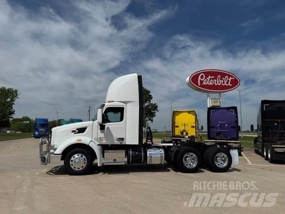 Peterbilt 567 Tegljači