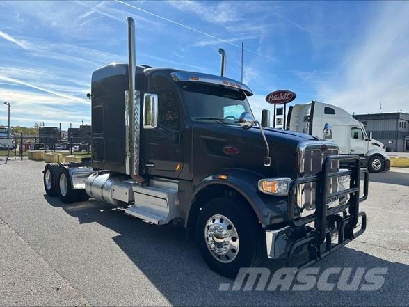 Peterbilt 567 Tegljači