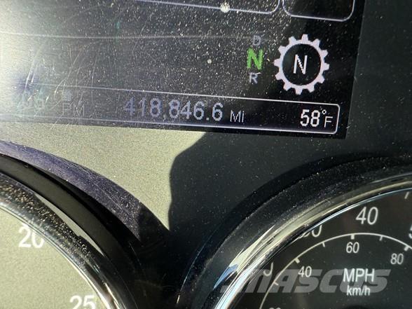 Peterbilt 567 Tegljači