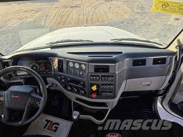 Peterbilt 567 Tegljači