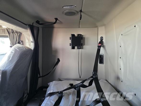 Peterbilt 567 Tegljači