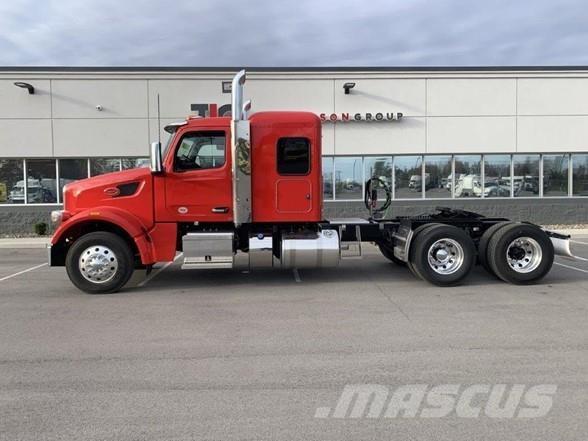Peterbilt 567 Tegljači