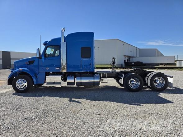 Peterbilt 567 Tegljači