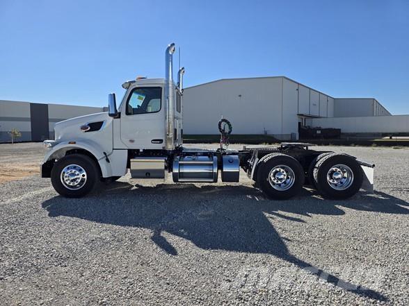 Peterbilt 567 Tegljači